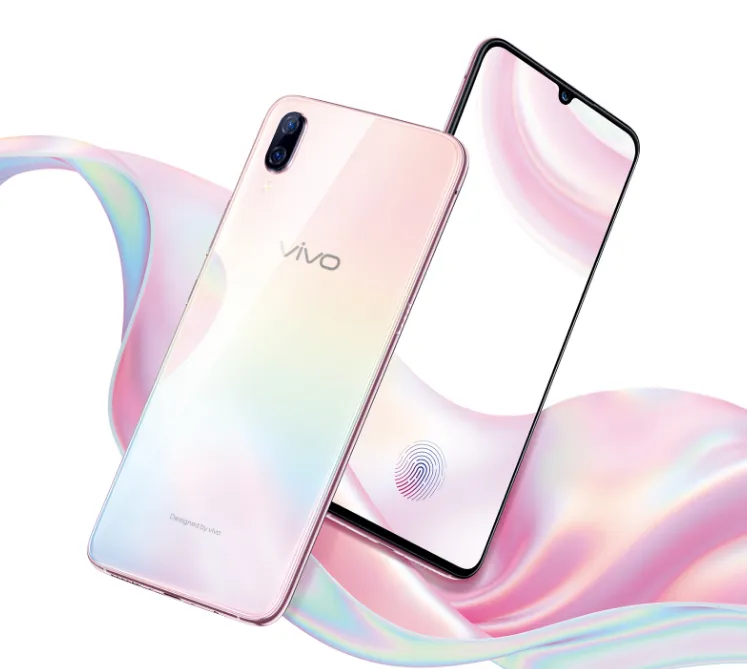 vivo V15 Pro手机壳曝光：三摄竖行排