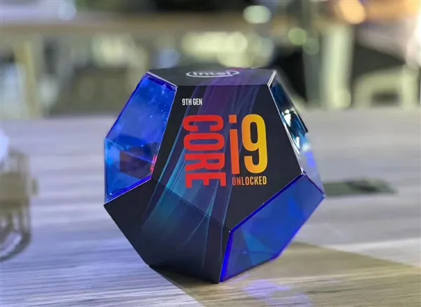 Intel i9-9900K样品泄露：原来长这样