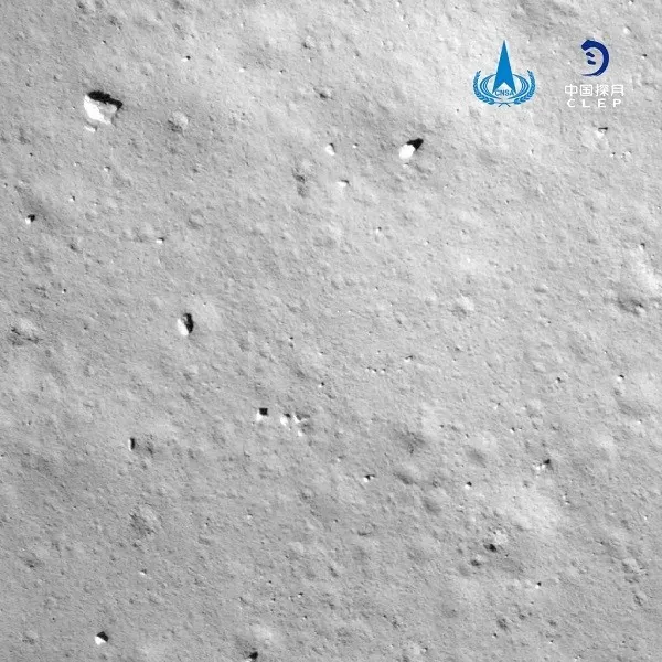 嫦娥五号成功落月着陆画面曝光 嫦