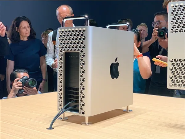 美国总统拒绝苹果请求：新款Mac Pro