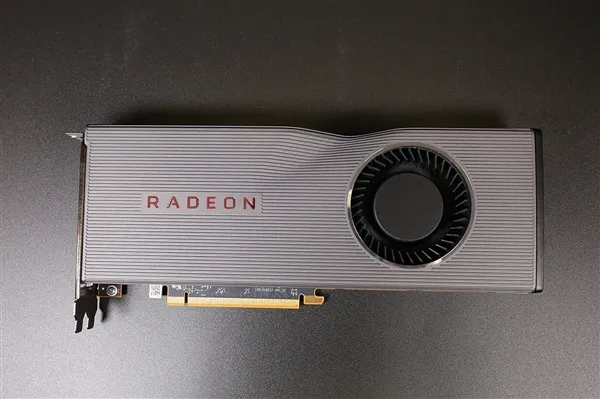 AMD否认RX 5700系列显卡退市停产：与非公卡互不影响