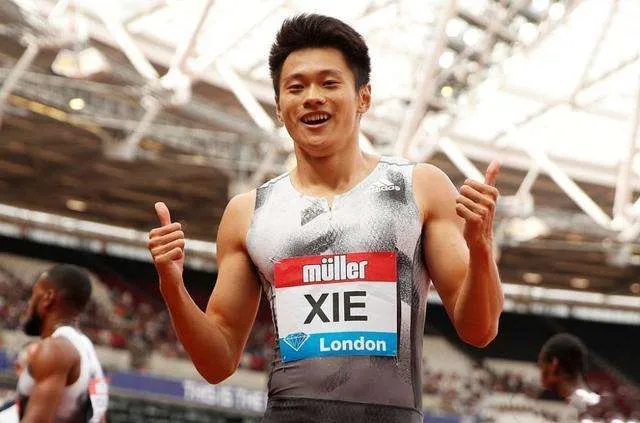 谢震亚200米比赛获得新亚洲纪录？201