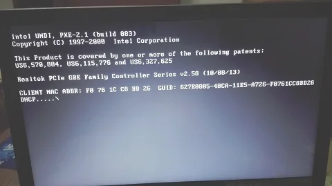 Win10电脑开机提示intel undi pxe2.1的解决方案