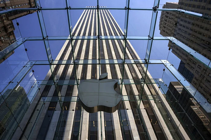 报告称OLED MacBook Air和iPad Pro计划于2024年上市